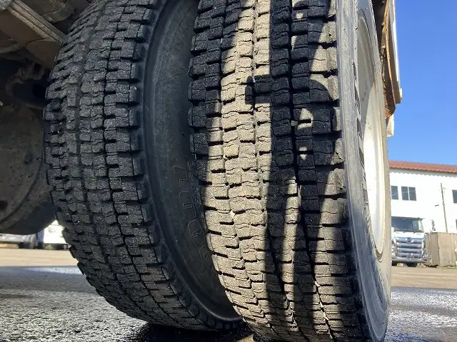 平成23年11月中古中型ダンプいすゞフォワードの画像36