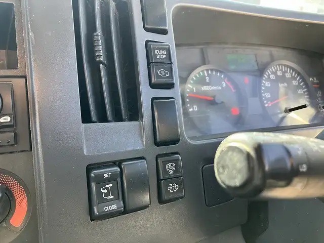 平成23年11月中古中型ダンプいすゞフォワードの画像44