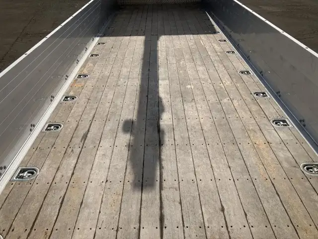 令和05年08月中古大型クレーン付日野プロフィアの画像16