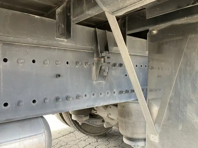 令和05年08月中古大型クレーン付日野プロフィアの画像20