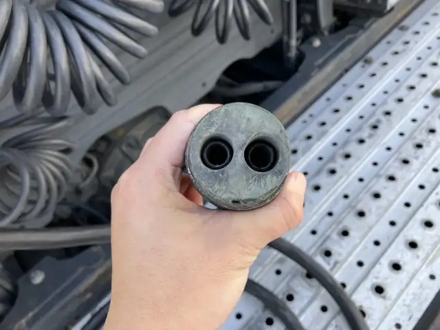 令和02年08月中古大型トラクタヘッド日野プロフィアの画像12