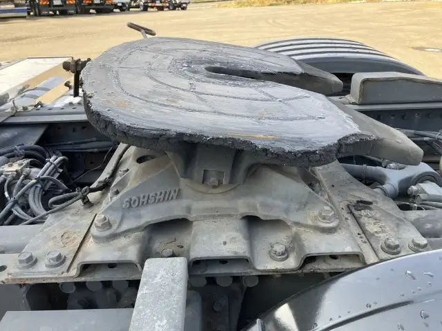 令和02年08月中古大型トラクタヘッド日野プロフィアの画像14