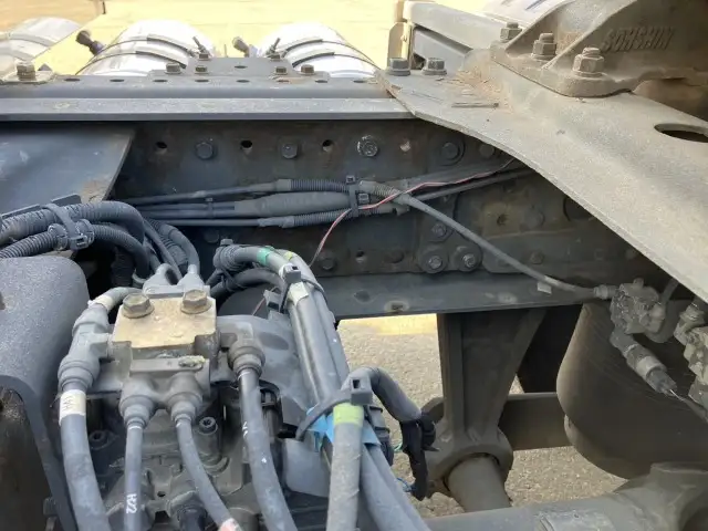 令和02年08月中古大型トラクタヘッド日野プロフィアの画像23