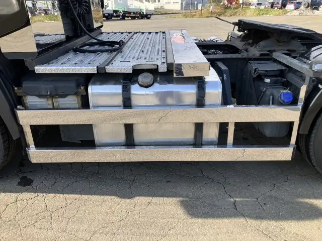 令和02年08月中古大型トラクタヘッド日野プロフィアの画像32