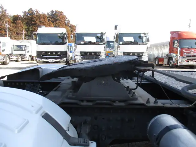令和03年10月中古大型トラクタヘッド日産UDクオンの画像25
