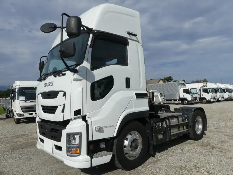 令和03年03月中古大型トラクタヘッドいすゞギガの画像1