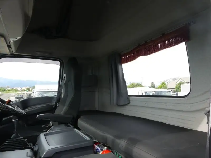 令和03年03月中古大型トラクタヘッドいすゞギガの画像15