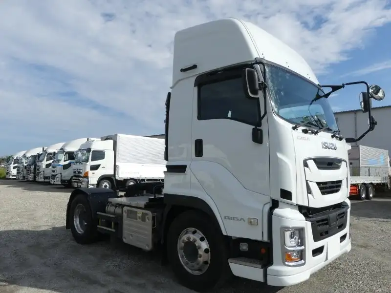 令和03年03月中古大型トラクタヘッドいすゞギガの画像3