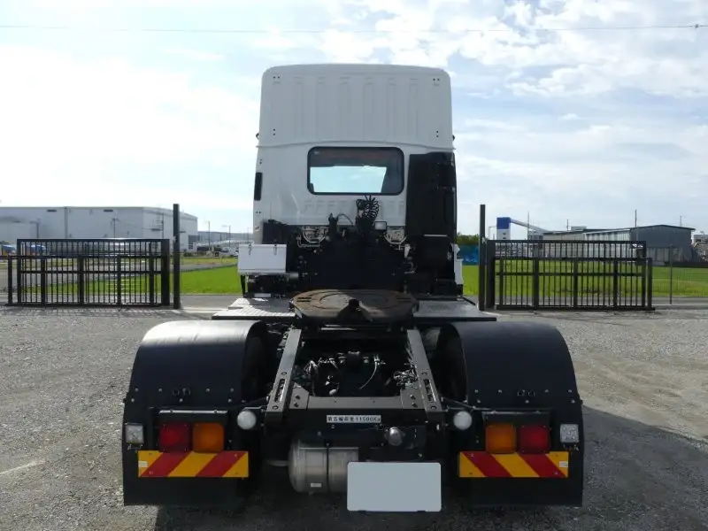 令和03年03月中古大型トラクタヘッドいすゞギガの画像5