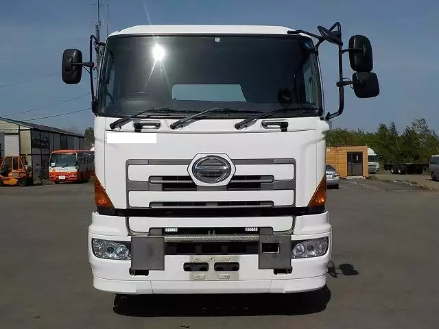 平成17年05月中古大型トラクタヘッド日野日野の画像2