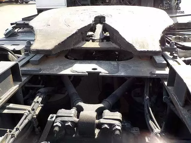 平成17年05月中古大型トラクタヘッド日野日野の画像16