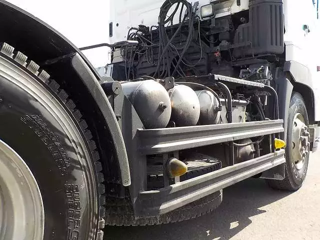 平成17年05月中古大型トラクタヘッド日野日野の画像19