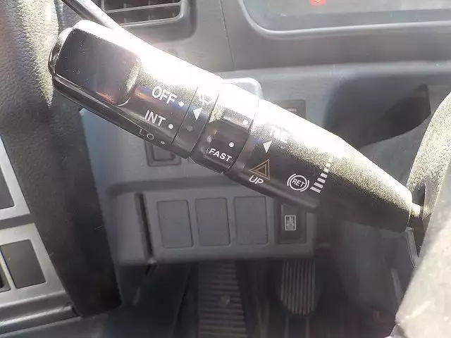 平成17年05月中古大型トラクタヘッド日野日野の画像33