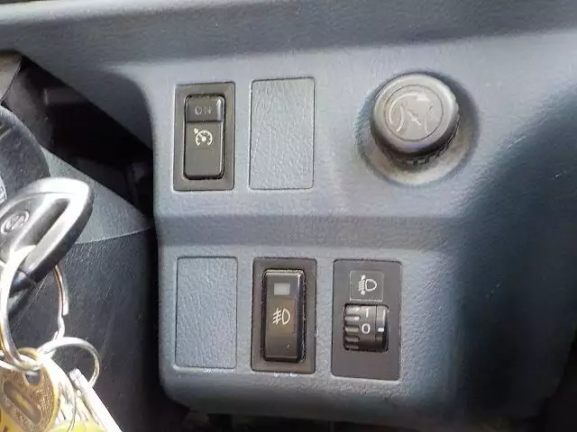 平成17年05月中古大型トラクタヘッド日野日野の画像36