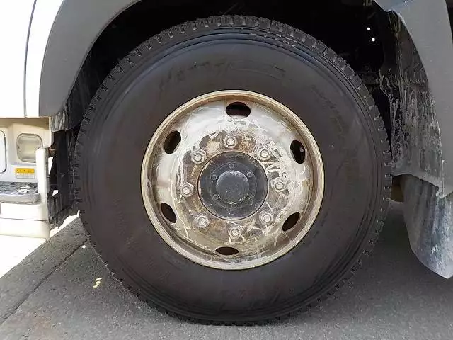 平成17年05月中古大型トラクタヘッド日野日野の画像9