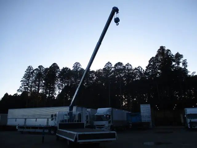 令和05年11月中古中型クレーン付日野レンジャーの画像24