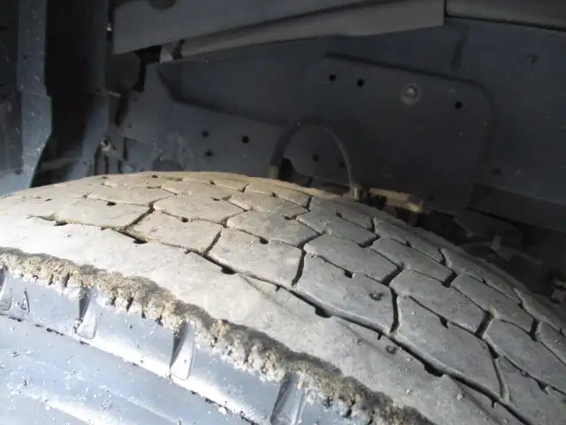 令和01年/平成31年09月中古中型平ボディいすゞフォワードの画像11