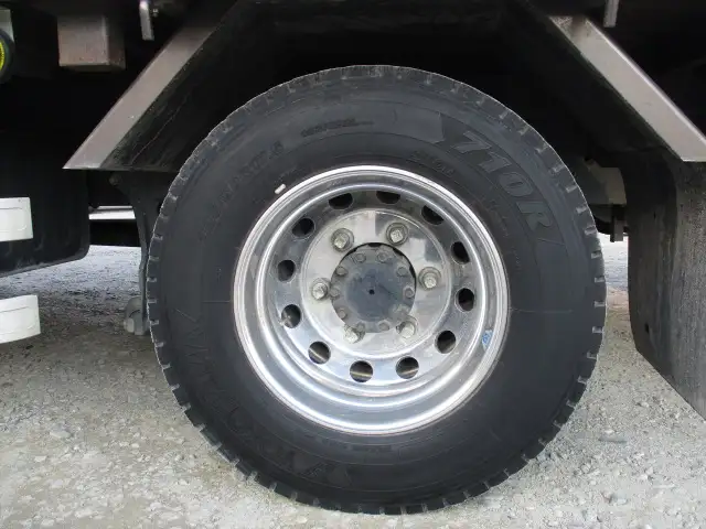 令和01年/平成31年09月中古中型平ボディいすゞフォワードの画像12