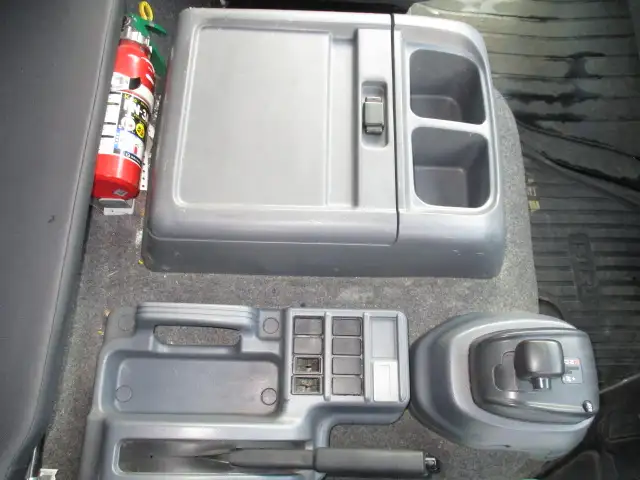 令和01年/平成31年09月中古中型平ボディいすゞフォワードの画像36