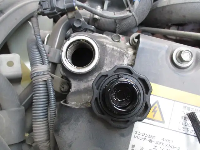 令和01年/平成31年09月中古中型平ボディいすゞフォワードの画像52