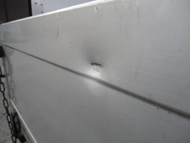 令和01年/平成31年09月中古中型平ボディいすゞフォワードの画像56