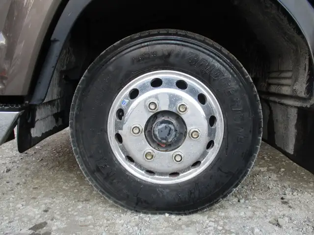 令和01年/平成31年09月中古中型平ボディいすゞフォワードの画像9