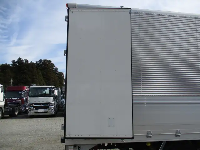 令和05年04月中古増トンアルミバン・ウィングいすゞフォワードの画像24