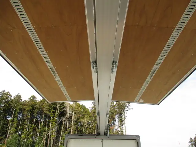 令和05年04月中古増トンアルミバン・ウィングいすゞフォワードの画像35