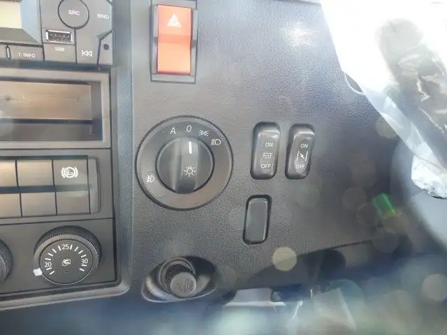 令和06年10月中古中型ミキサー車・高所作業車・その他特装車三菱ふそうファイターの画像31