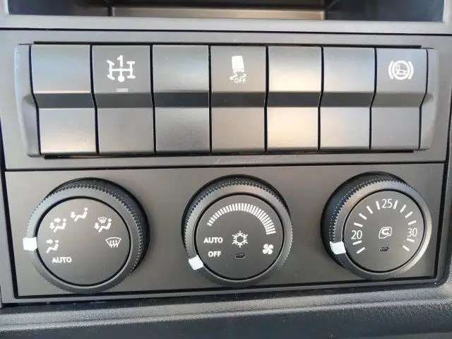 令和06年10月中古中型ミキサー車・高所作業車・その他特装車三菱ふそうファイターの画像33