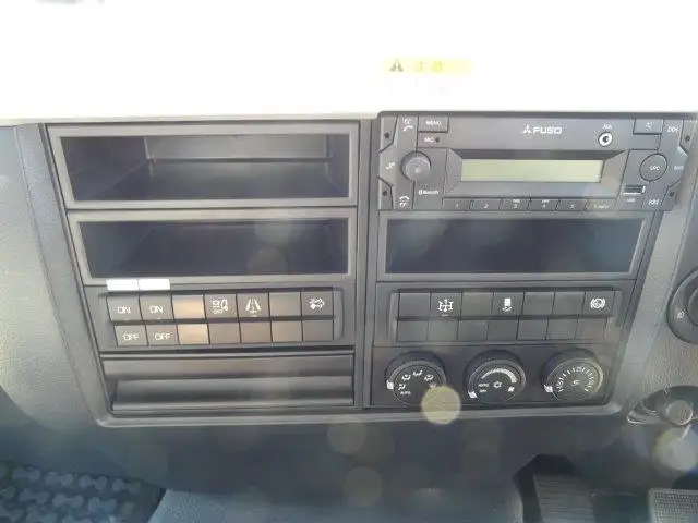 令和06年10月中古中型ミキサー車・高所作業車・その他特装車三菱ふそうファイターの画像35