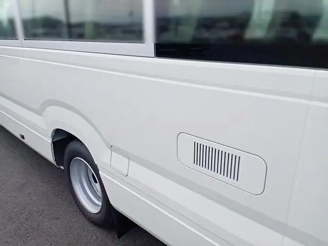 令和06年08月中古中型バストヨタコースターの画像7
