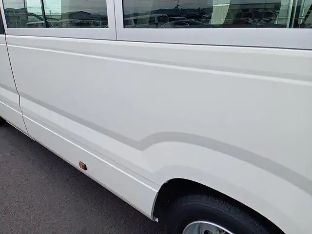 令和06年08月中古中型バストヨタコースターの画像9