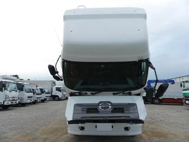 平成29年12月中古大型トラクタヘッド日野プロフィアの画像16