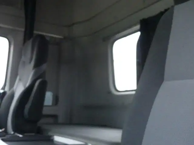 平成29年12月中古大型トラクタヘッド日野プロフィアの画像24