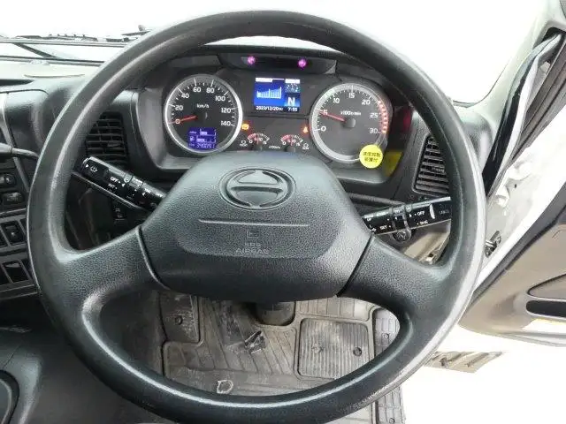 平成29年12月中古大型トラクタヘッド日野プロフィアの画像25