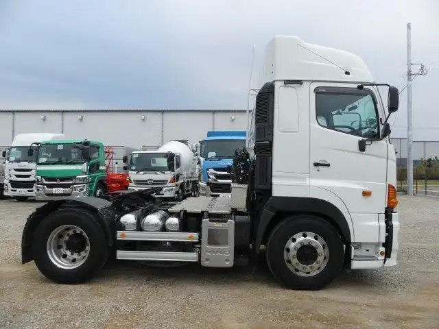 平成29年12月中古大型トラクタヘッド日野プロフィアの画像6