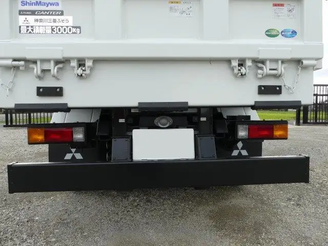 令和04年09月中古小型ダンプ三菱ふそうキャンターの画像10