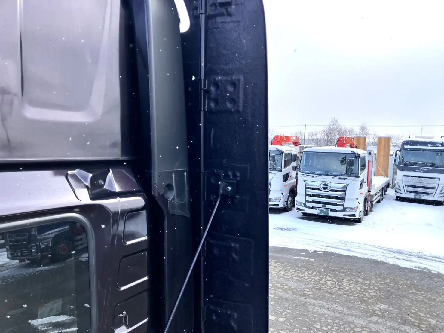 令和02年06月中古大型トラクタヘッド日野プロフィアの画像28