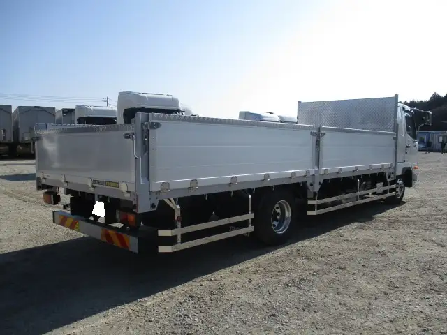 ★未使用車★　R6　三菱　4tアルミ平ボデー　6200ワイド　220馬力　MT　東洋ボデー　融雪仕様　５方開　の画像5