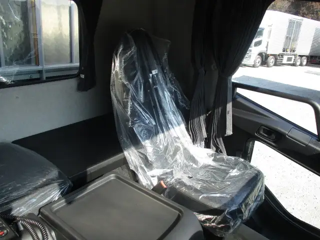 ★未使用車★　R6　三菱　4tアルミ平ボデー　6200ワイド　220馬力　MT　東洋ボデー　融雪仕様　５方開　の画像44