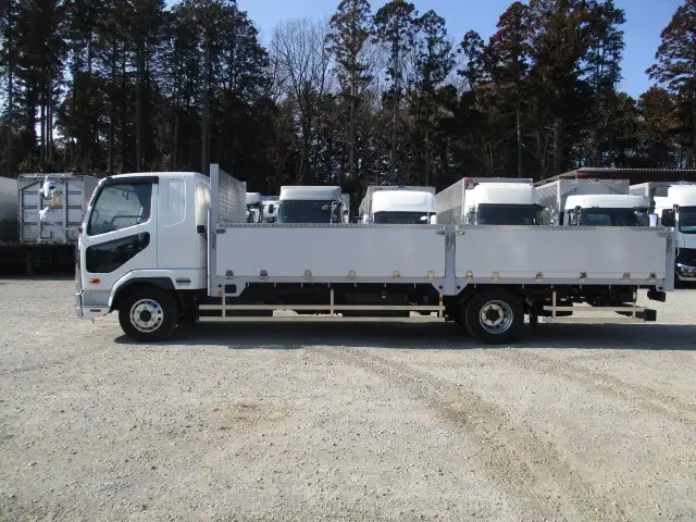 ★未使用車★　R6　三菱　4tアルミ平ボデー　6200ワイド　220馬力　MT　東洋ボデー　融雪仕様　５方開　の画像8