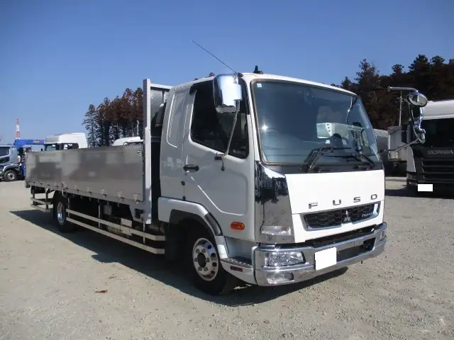 ★未使用車★　R6　三菱　4tアルミ平ボデー　6200ワイド　220馬力　MT　東洋ボデー　融雪仕様　３方開　の画像3