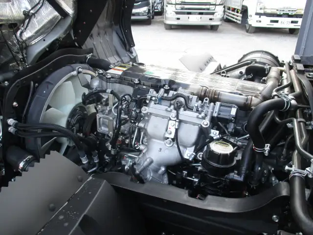 ★未使用車★　R6　三菱　4tアルミ平ボデー　6200ワイド　220馬力　MT　東洋ボデー　融雪仕様　３方開　の画像46