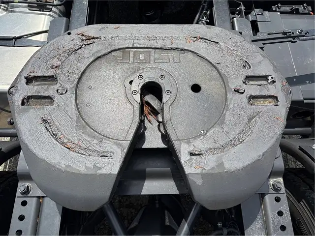 未使用車！車検付！　令和6年　三菱　トラクタヘッド　距離：1,000㎞未満　第五輪荷重：11,500㎏　AT（2ペダル）　の画像29