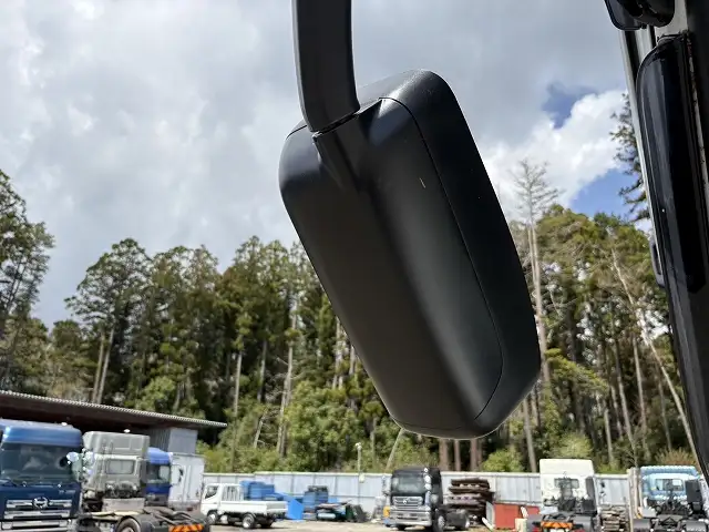 未使用車！車検付！　令和6年　三菱　トラクタヘッド　距離：1,000㎞未満　第五輪荷重：11,500㎏　AT（2ペダル）　の画像37