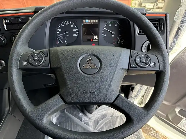 未使用車！車検付！　令和6年　三菱　トラクタヘッド　距離：1,000㎞未満　第五輪荷重：11,500㎏　AT（2ペダル）　の画像48