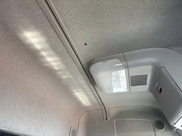 未使用車！車検付！　令和6年　三菱　トラクタヘッド　距離：1,000㎞未満　第五輪荷重：11,500㎏　AT（2ペダル）　の画像59