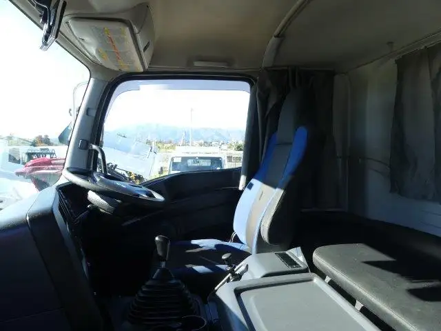 平成29年09月中古大型冷凍バン・ウィングいすゞギガの画像19