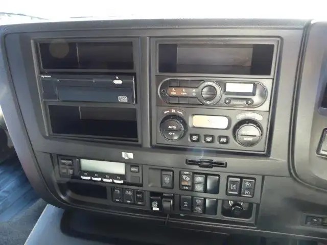 平成29年09月中古大型冷凍バン・ウィングいすゞギガの画像22